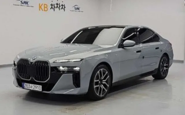 수원허위매물없는중고차 7시리즈 (G70) 740i sDrive M 스포츠 매물 사진 13 - 2023/09 21,644km