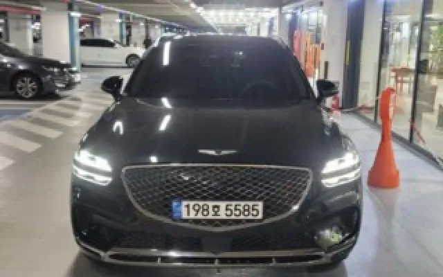 수원허위매물없는중고차 GV70 2.5T 가솔린 2WD 매물 사진 10 - 2023/03 10,934km